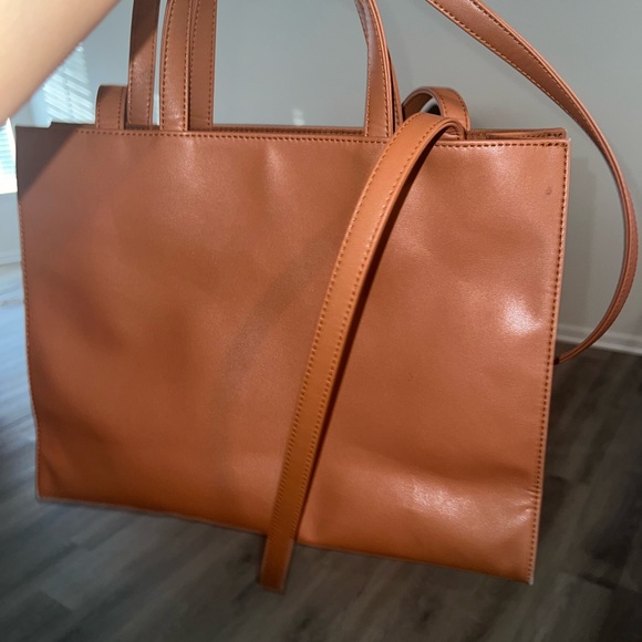 Tan medium Telfar bag - Picture 5 of 7